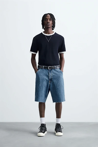 BERMUDA EN DENIM AVEC POCHE DE CHARPENTIER