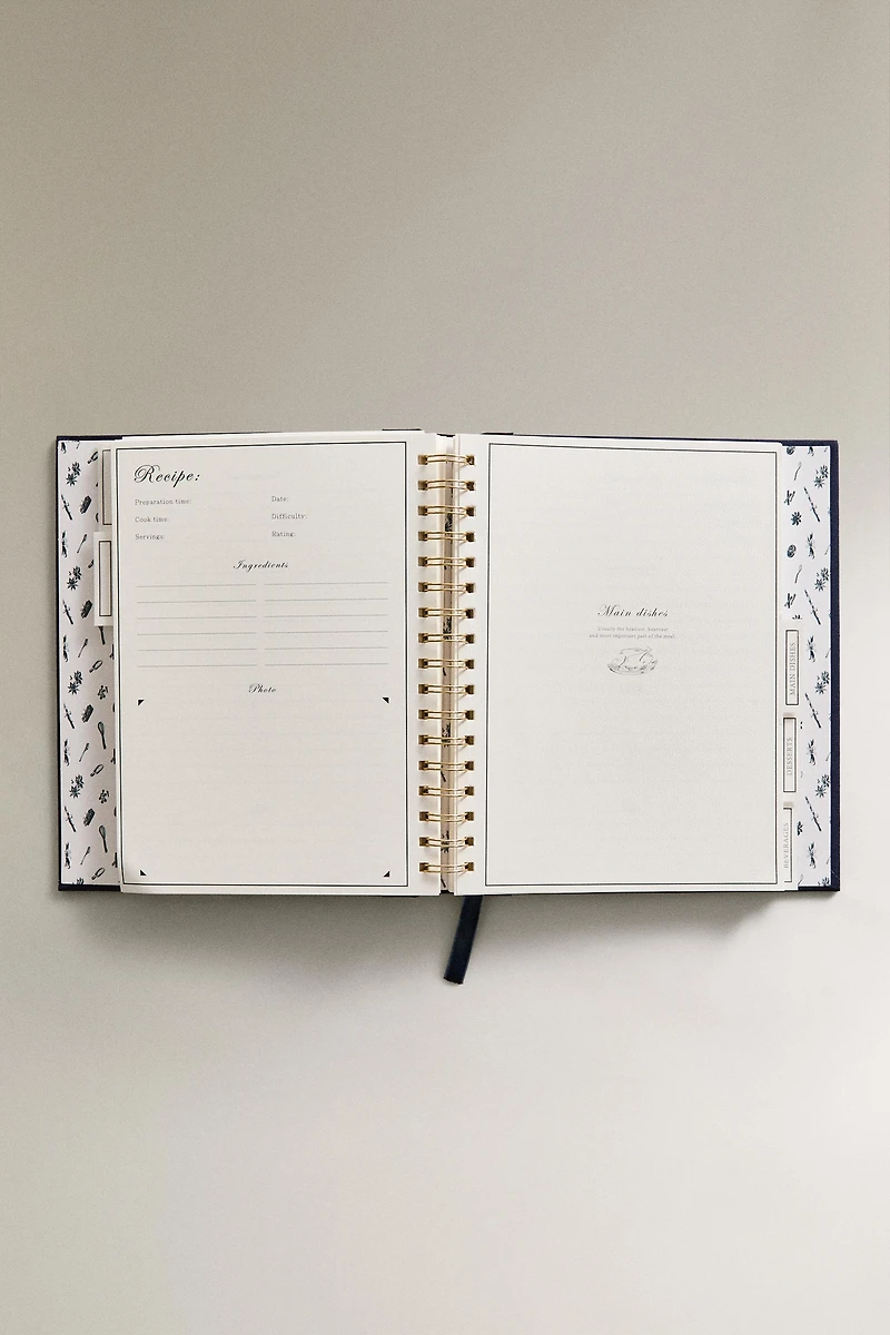 CHRISTMAS RECIPE BOOK