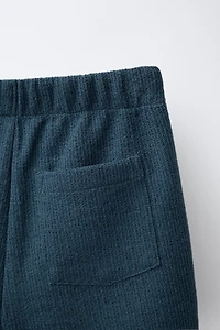 TEXTURED COMFORT SHORTS