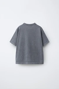 T-SHIRT EN MAILLE EFFET DÉLAVÉ