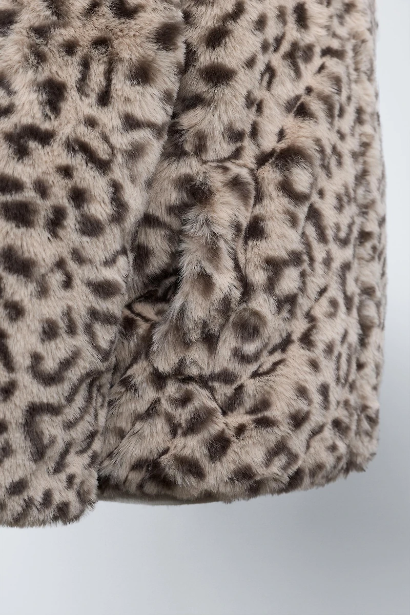 ANIMAL PRINT FAUX FUR JACKET