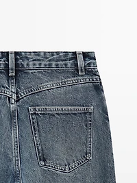 High-waist relaxed fit barrel jeans
