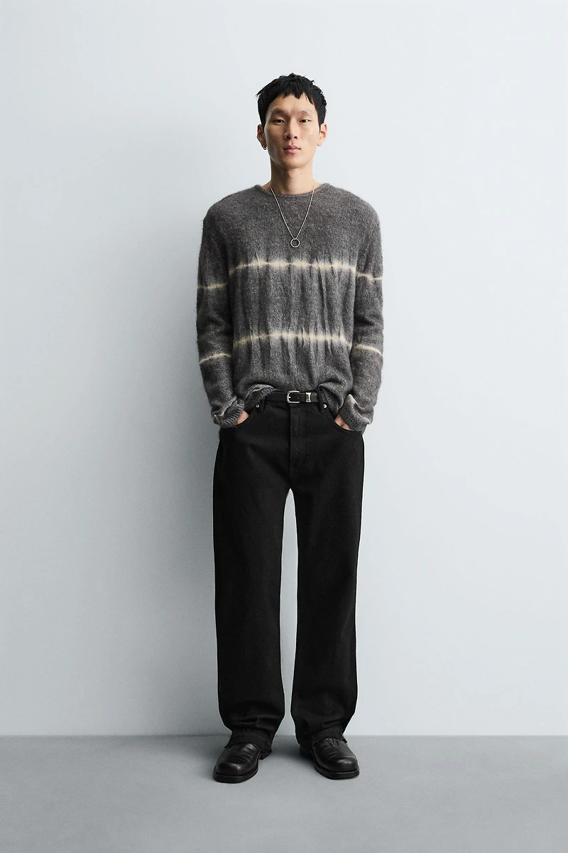 PULL À IMPRIMÉ TIE & DYE