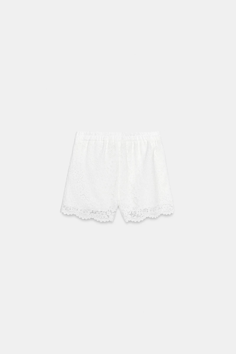 LACE SHORTS