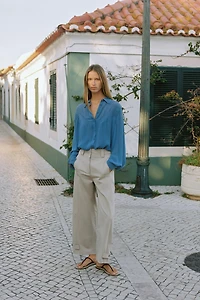 CHEMISE FLUIDE À PLIS NERVURÉS