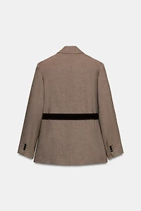 HERRINGBONE BELTED BLAZER