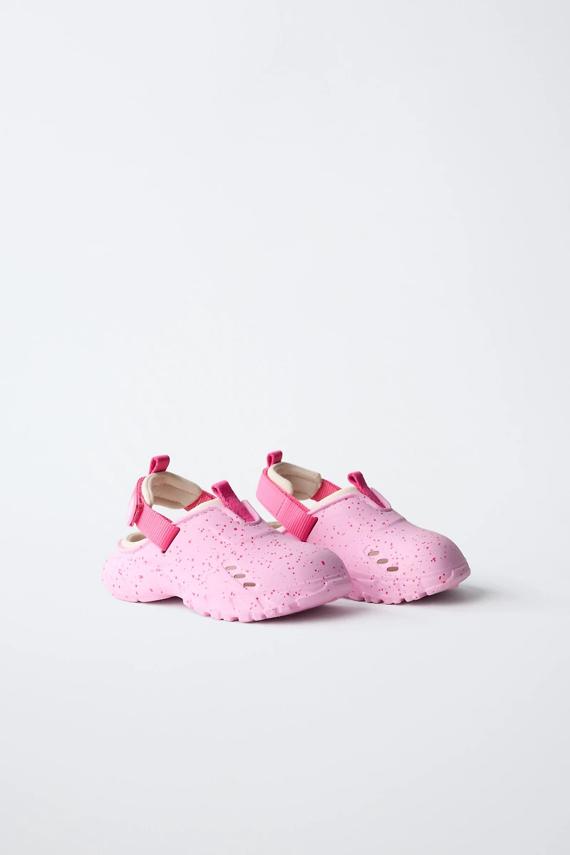 SPORT CLOGS