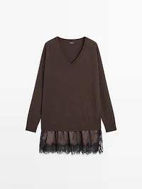 Pull long en maille et dentelle