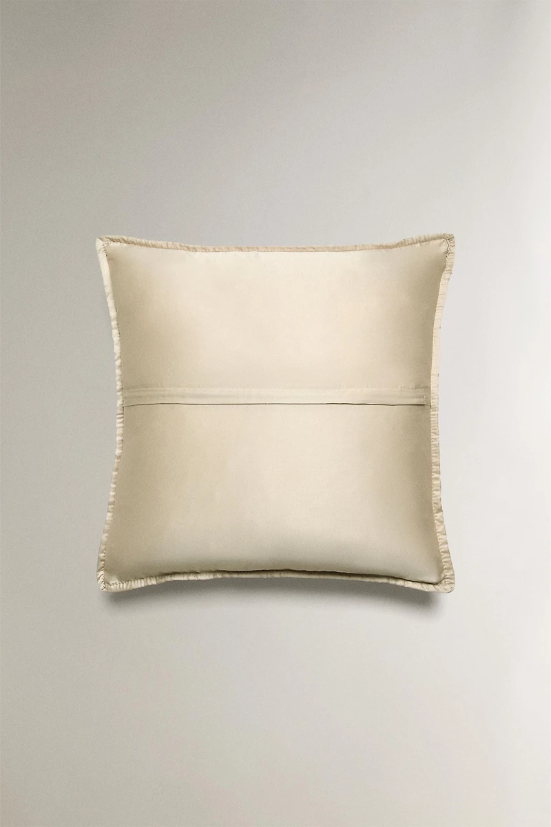 PLAIN SATEEN PILLOW SHAM FOR QUILT WITH KNOTS
