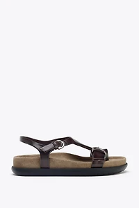 FLAT LEATHER SANDALS