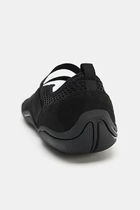 ELASTIC STRAP BALLET FLATS