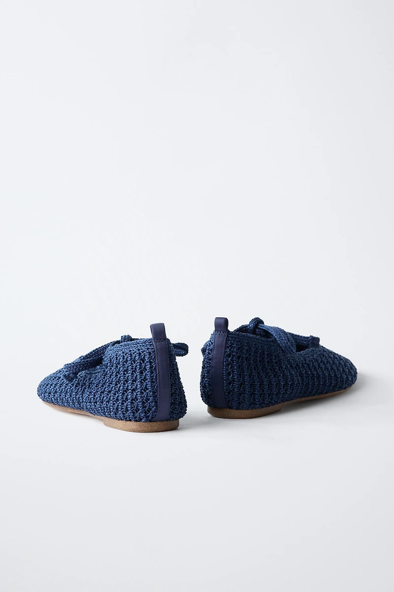 CROCHET BOW BALLET FLATS