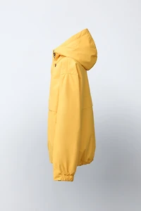 WATER RESISTANT AND WINDPROOF JACKET