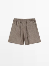 Short linen Bermuda shorts