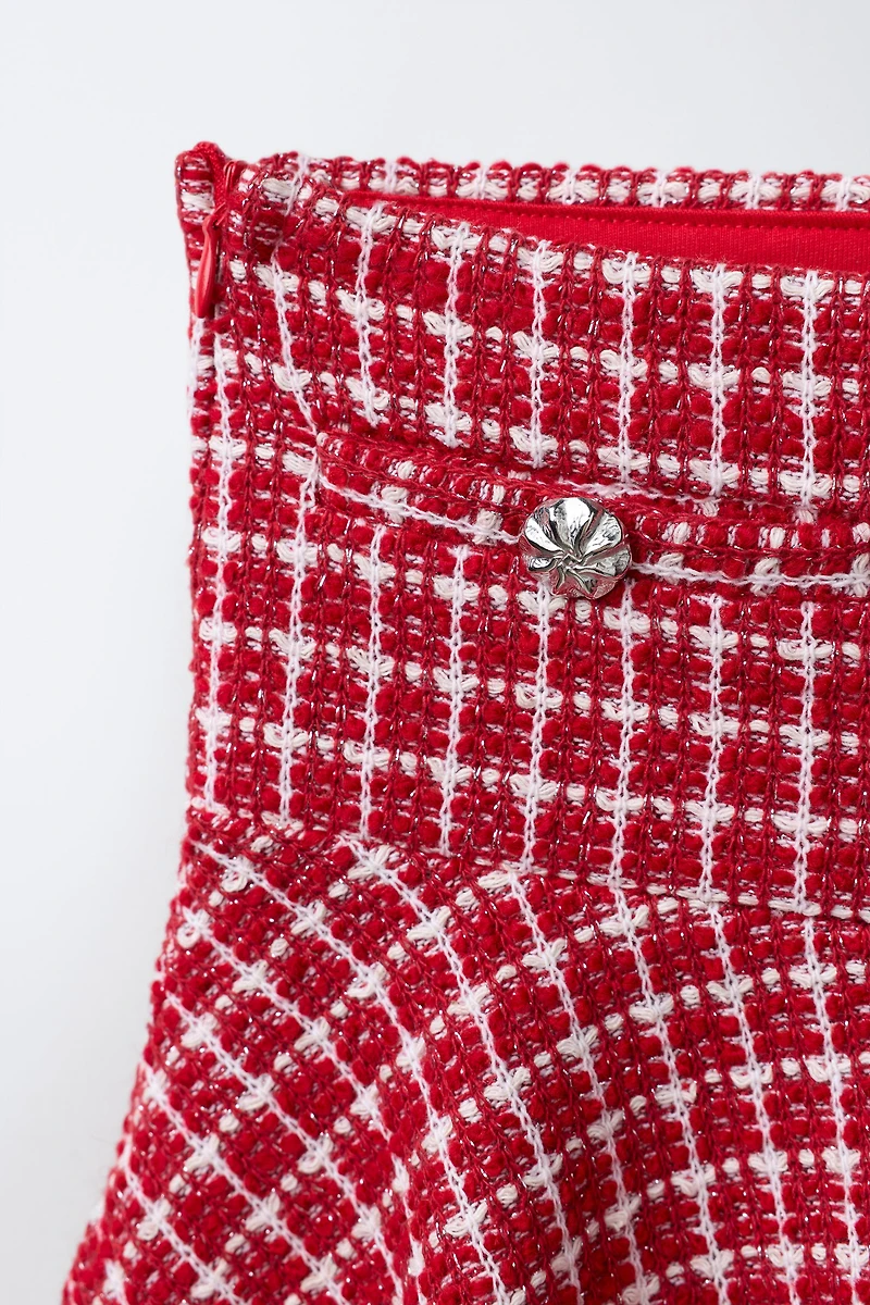 TEXTURED BUTTON SKIRT