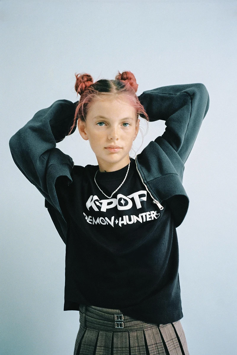 KPOP DEMON HUNTERS™ NETFLIX © PRINTED T-SHIRT