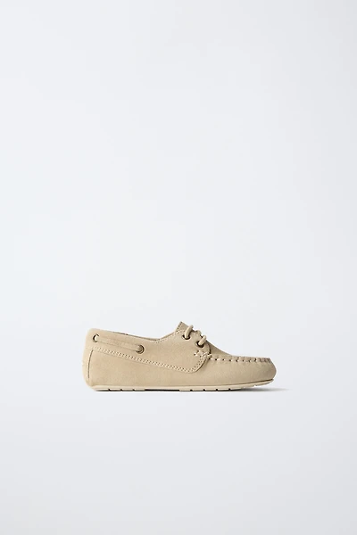 LEATHER BOAT SHOES