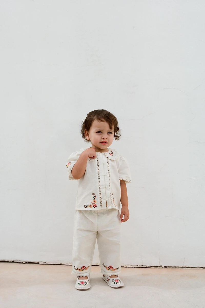 EMBROIDERED SHIRT