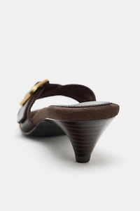 BUCKLED LEATHER SANDALS