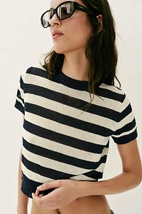 SHORT SLEEVE KNIT TOP
