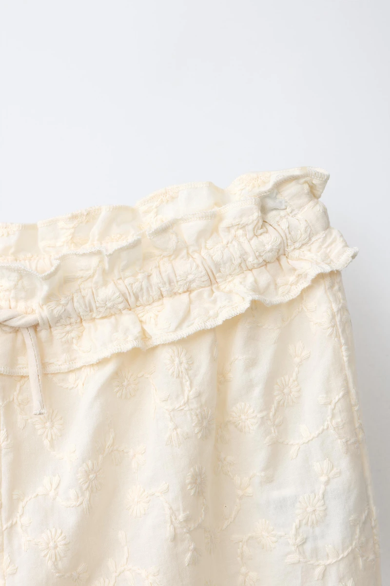 EMBROIDERED BLOOMER PANTS