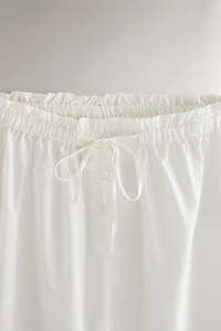 EMBROIDERED CHRISTMAS PANTS