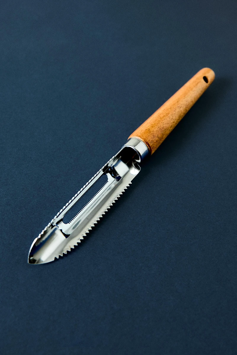 KITCHEN PEELER WITH WOODEN HANDLE