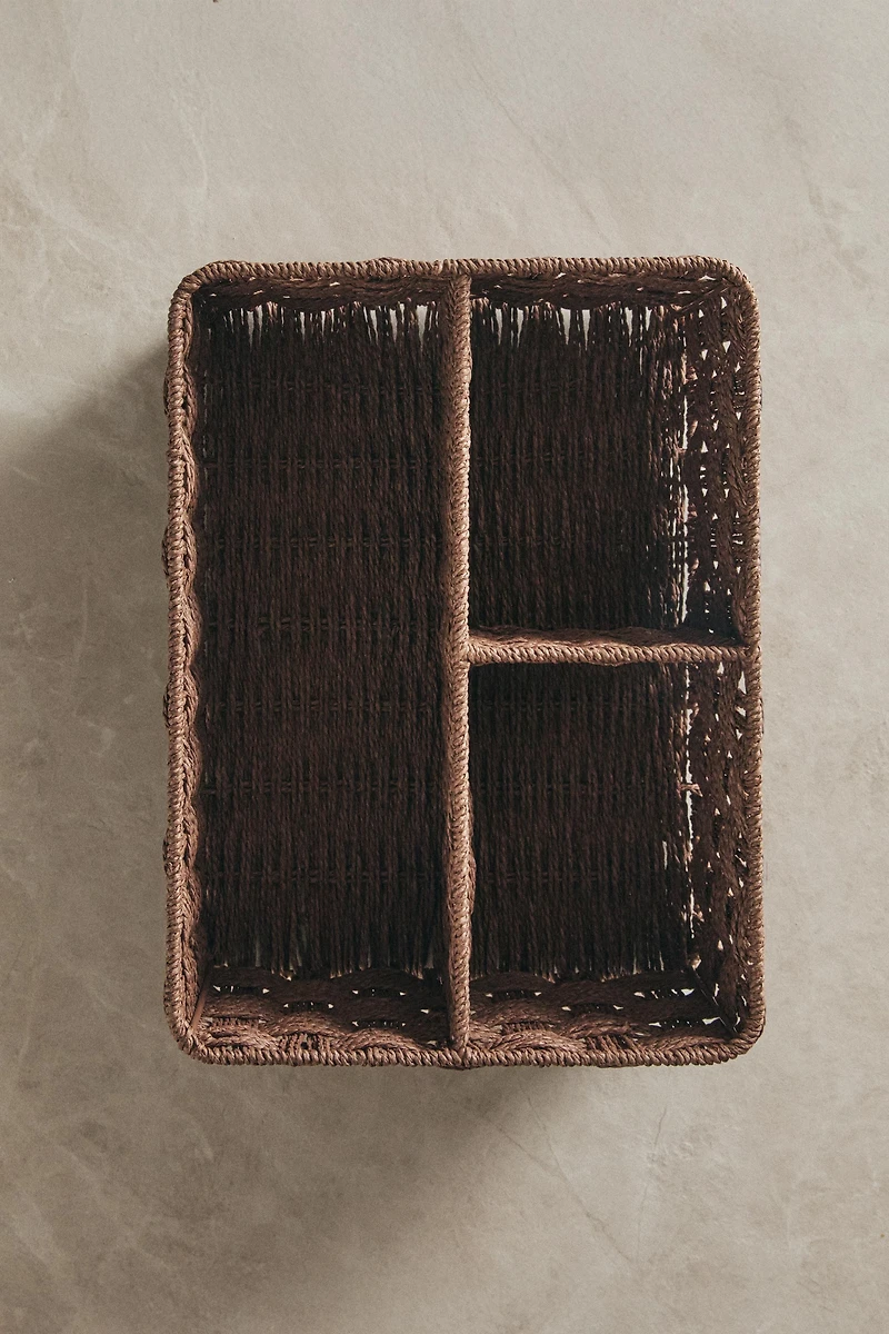 ORGANIZER BASKET