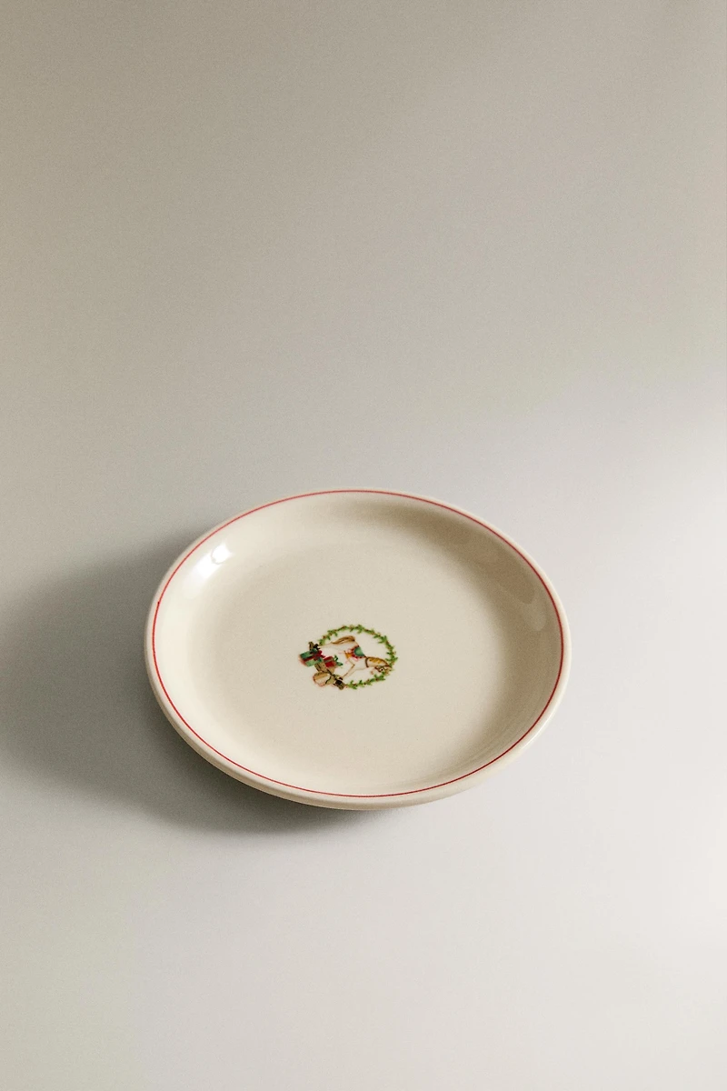 STONEWARE SIDE PLATE WITH CHRISTMAS MOTIF