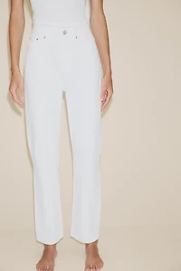 HIGH-WAISTED TRF MOM FIT JEANS