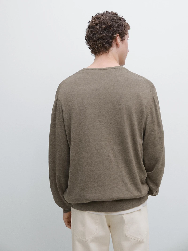 Cotton blend V-neck knit sweater