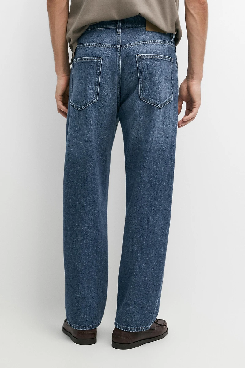 Barrel fit jeans
