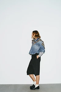 LONG PLAID PLEATED SHORTS