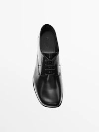 Soft leather derby shoes