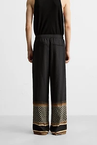 PANTALON COUPE DÉCONTRACTÉE COLOR BLOCK