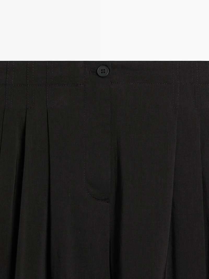 Flowing linen blend trousers
