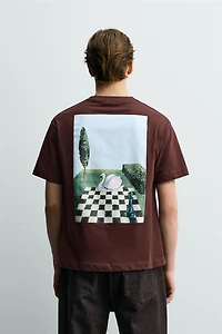 RELAXED FIT SQUARED GRAPHIC T-SHIRT