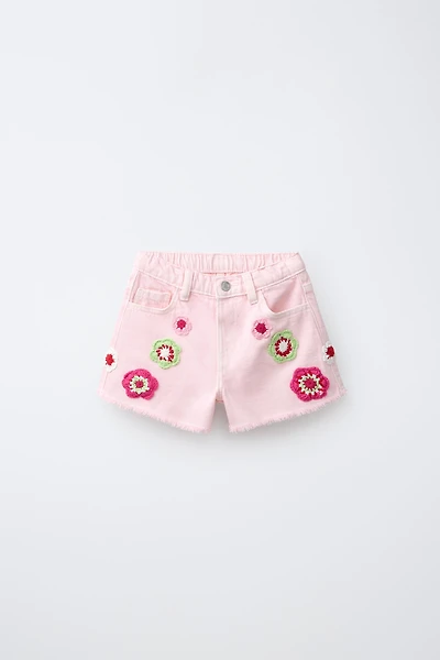 SHORT EN SERGÉ À FLEURS CROCHET
