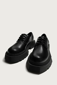 CHUNKY SOLE SHOES