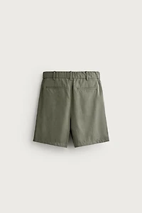RELAXED FIT FLOWY SHORTS