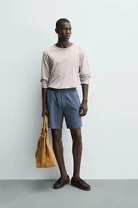 BERMUDA EN PIQUÉ REGULAR FIT DÉLAVÉ
