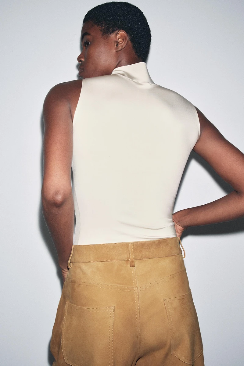 POLIAMIDE MOCK NECK TOP