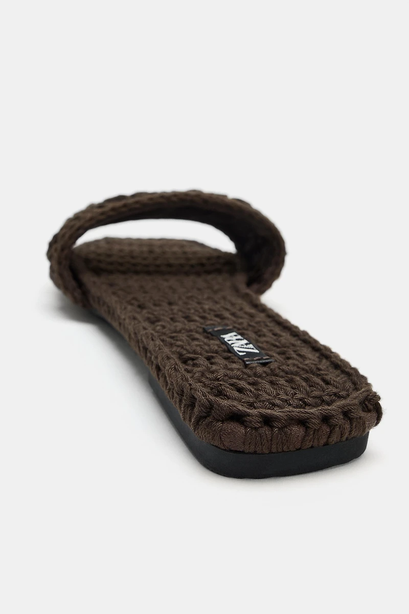 CROCHET FLAT SLIDE SANDALS