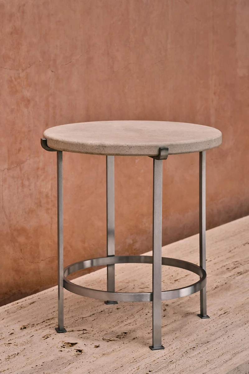 SIDETABLE 06