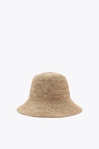 BRAIDED RAFFIA HAT