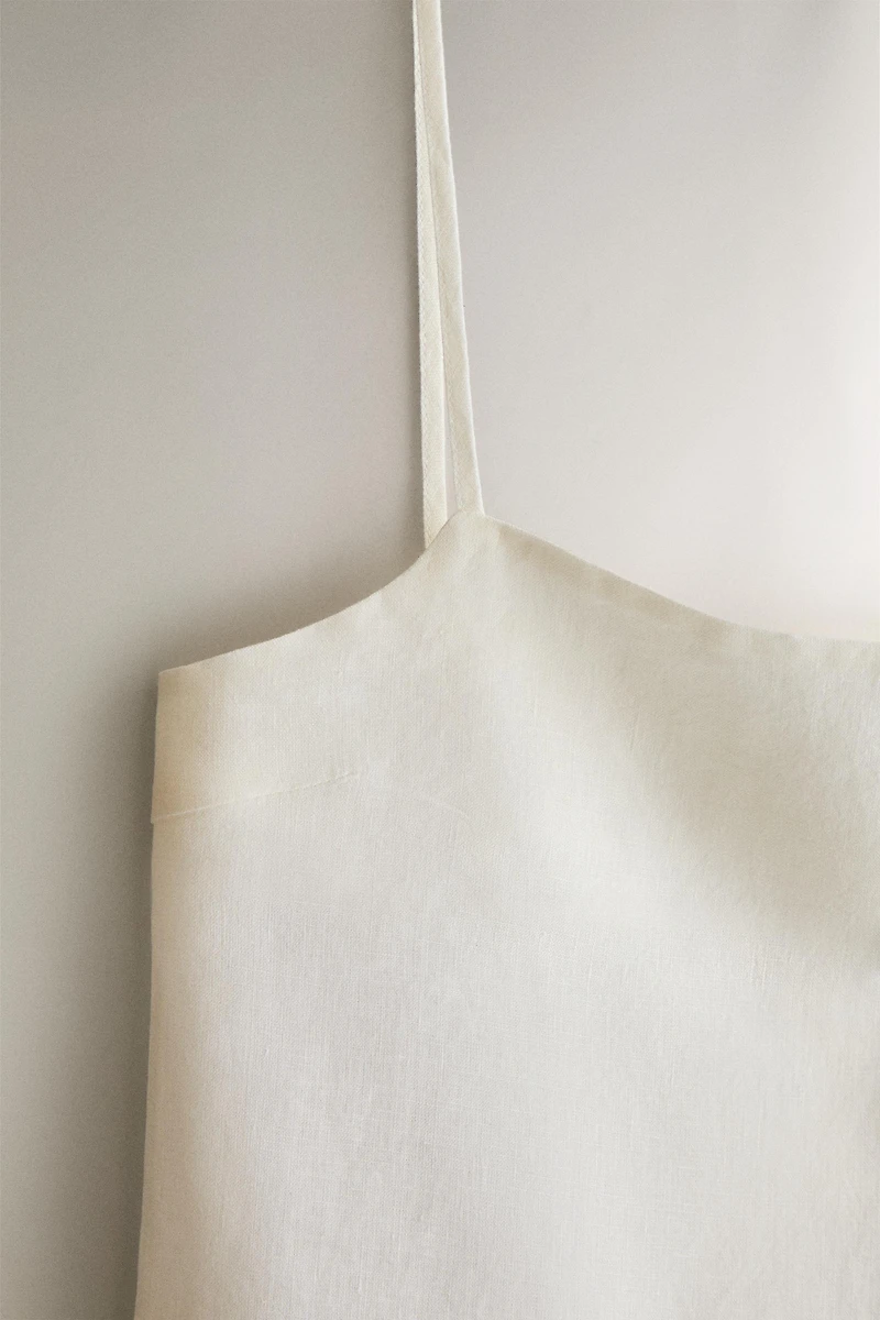 LINEN TOP