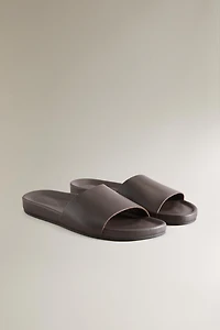 LEATHER SLIDES
