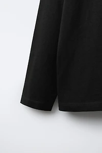 BASIC T-SHIRT