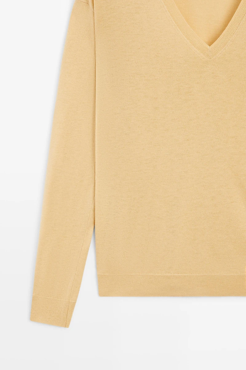 V-neck knit sweater