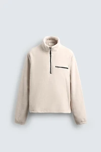 FLEECE QUARTER-ZIP SWEATSHIRT
